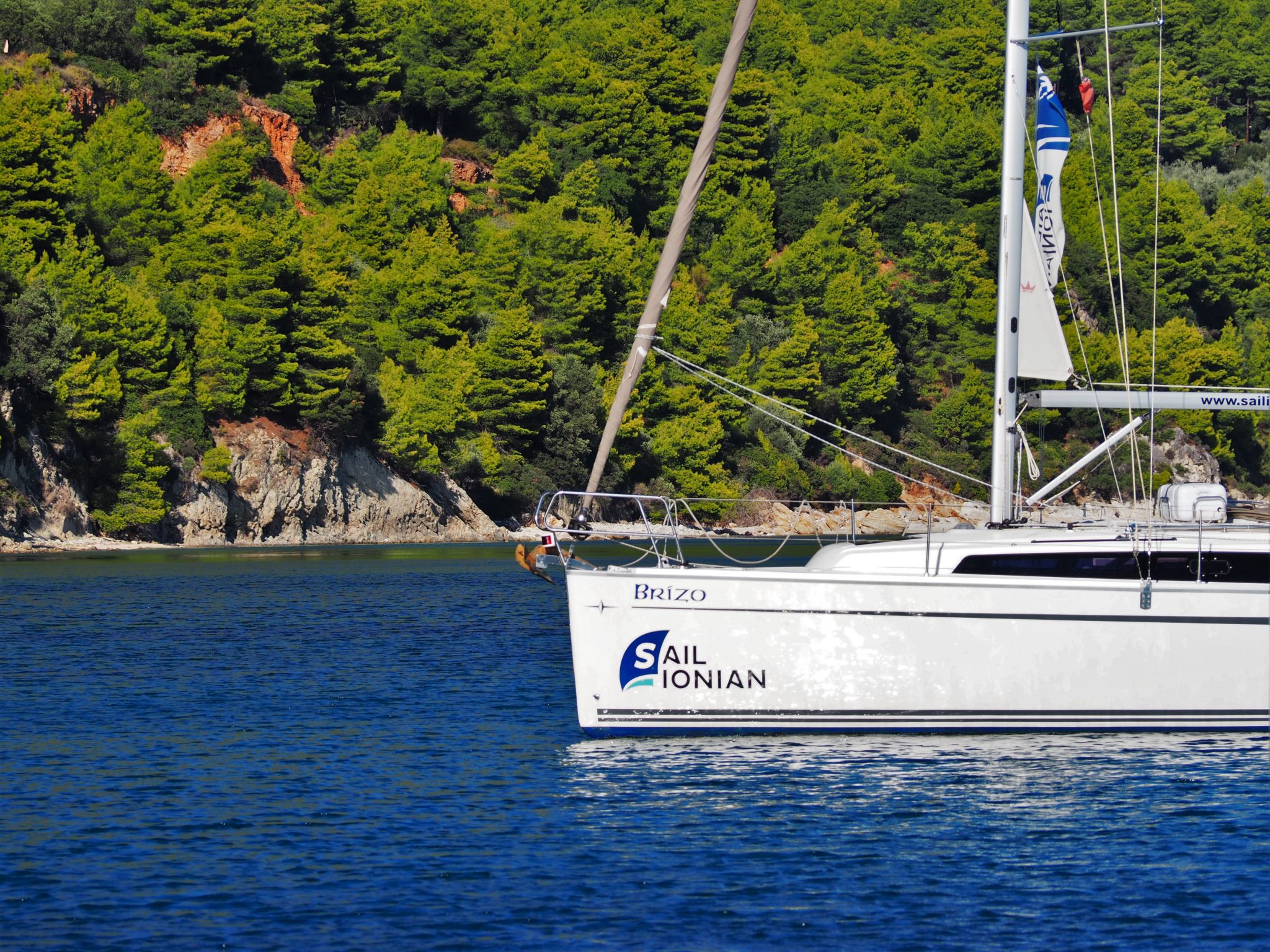 Bavaria 33