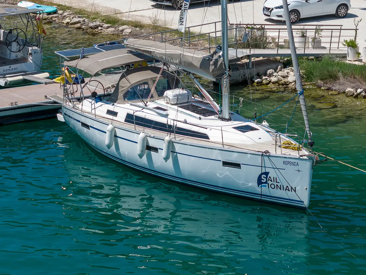 Bavaria 37