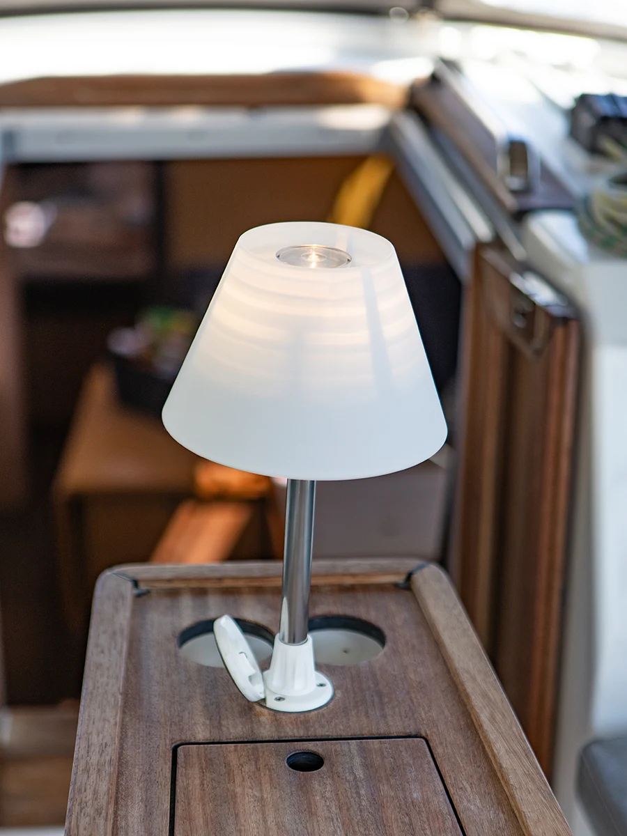 Bavaria 37