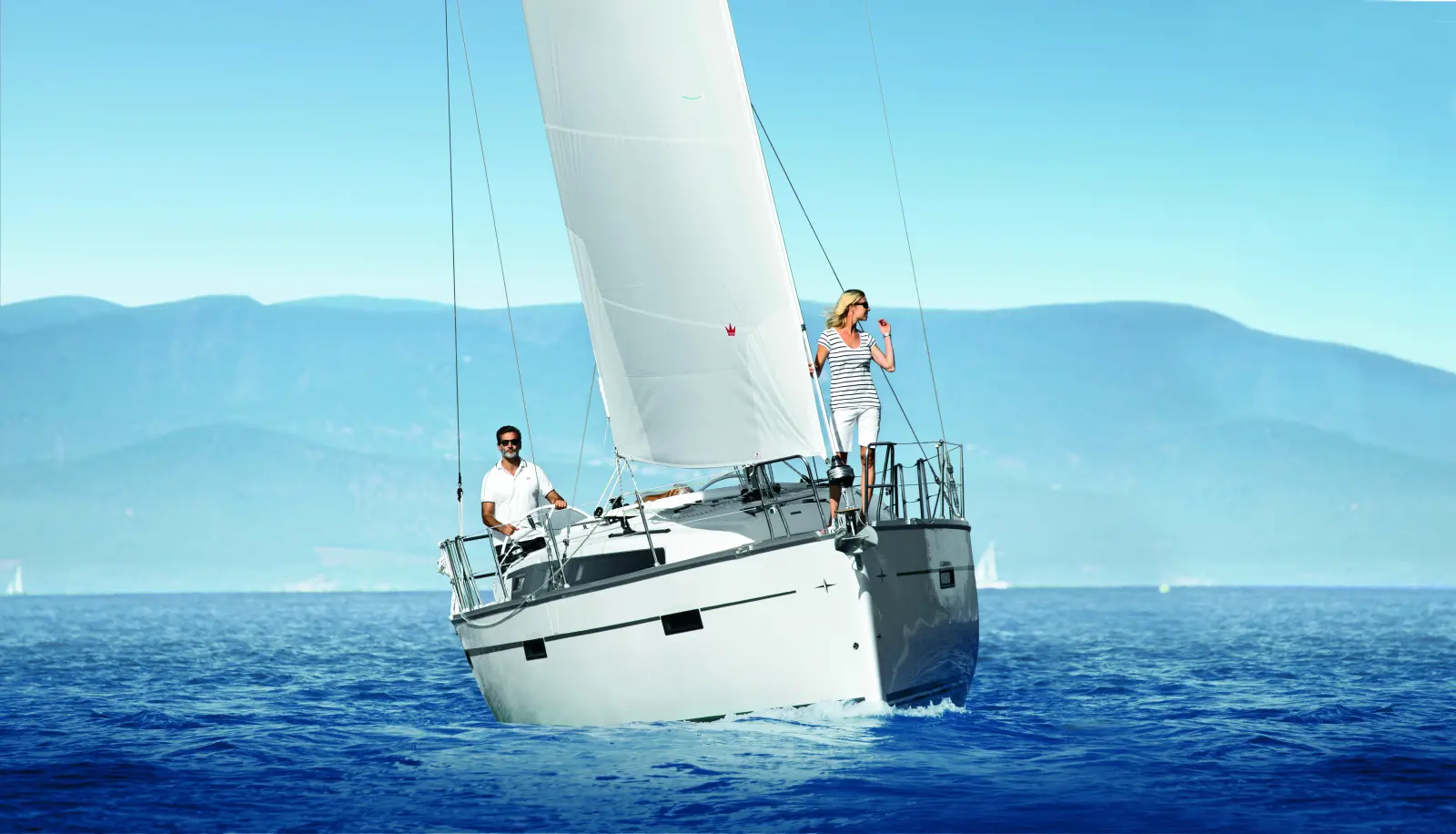 Bavaria 37