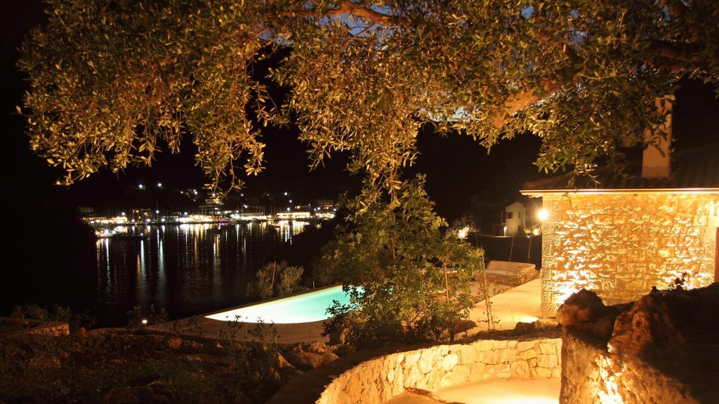 Villa Phos