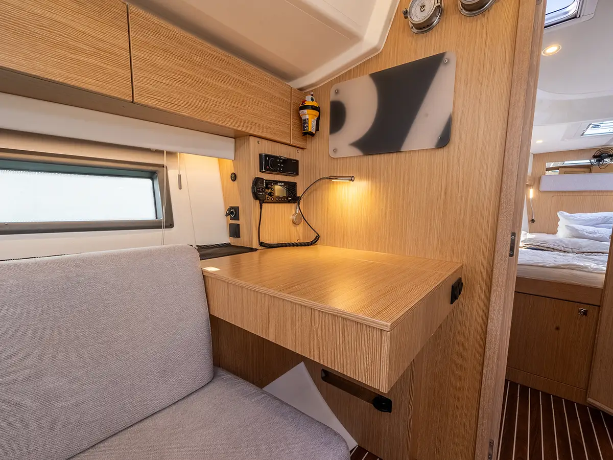Bavaria C42