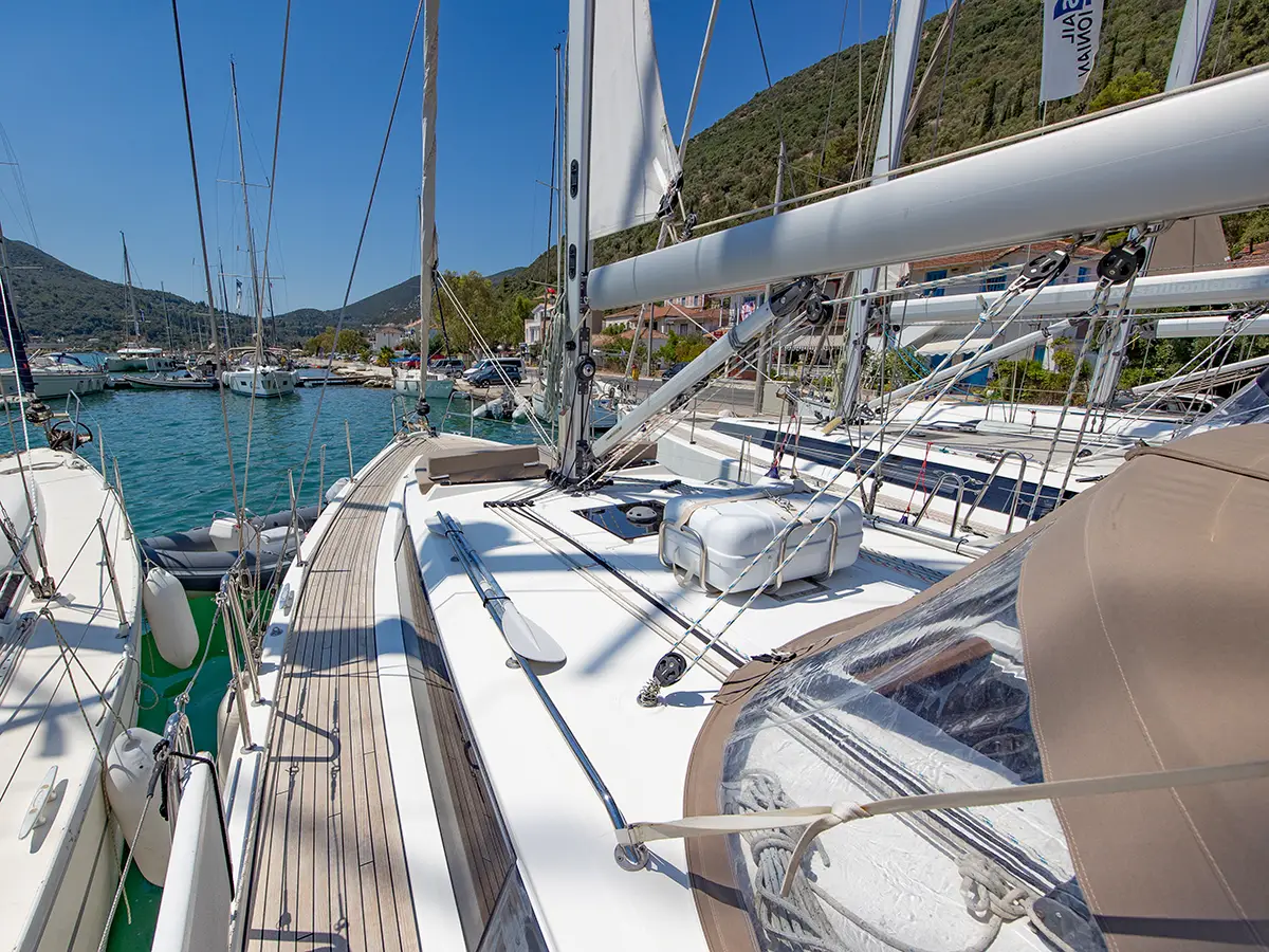 Bavaria C42