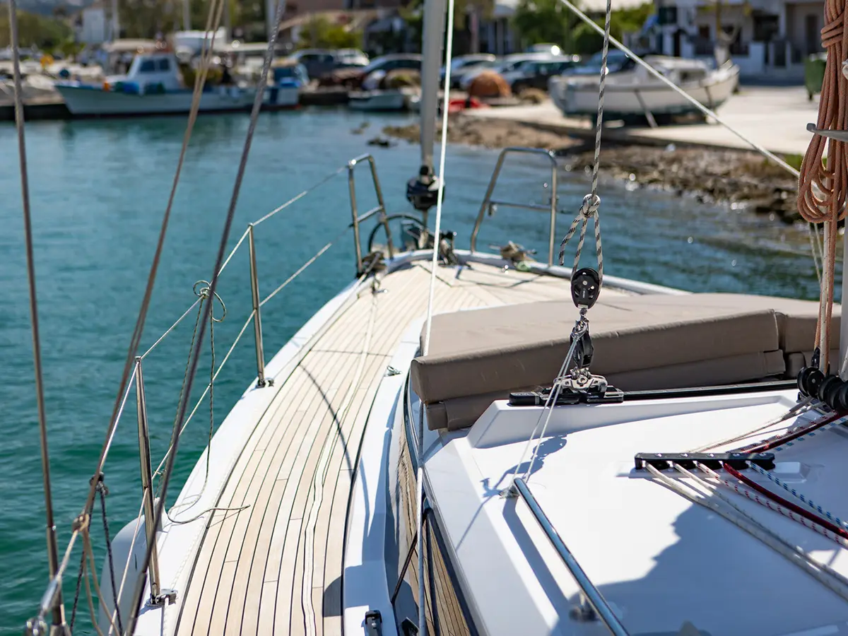 Bavaria C42