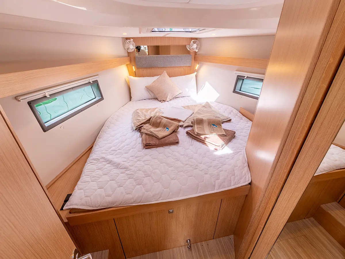 Bavaria C42