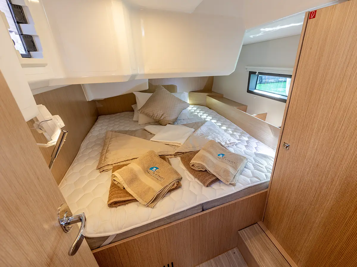Bavaria C42