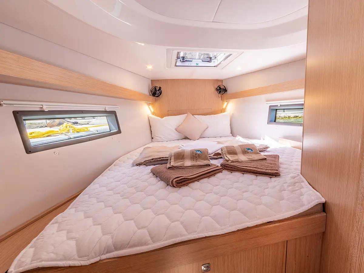 Bavaria C42