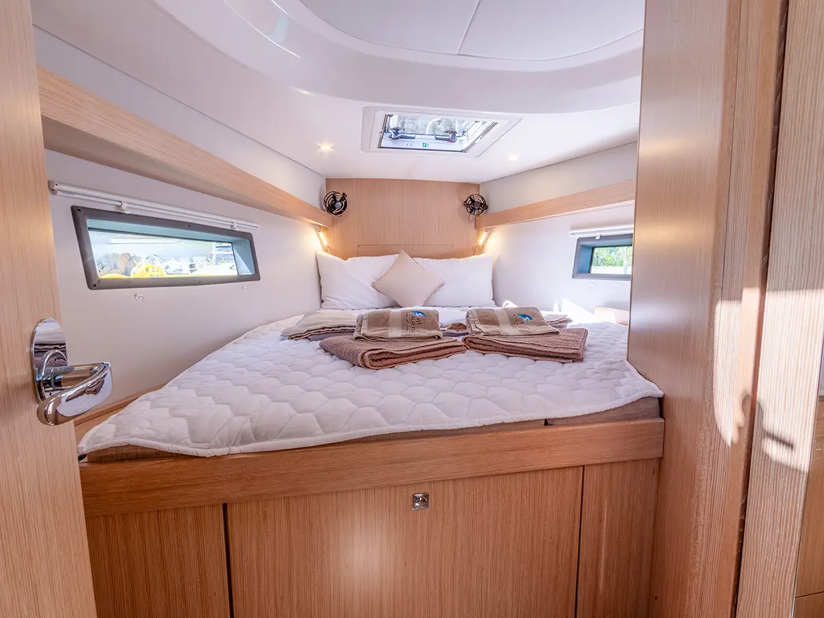 Bavaria C42