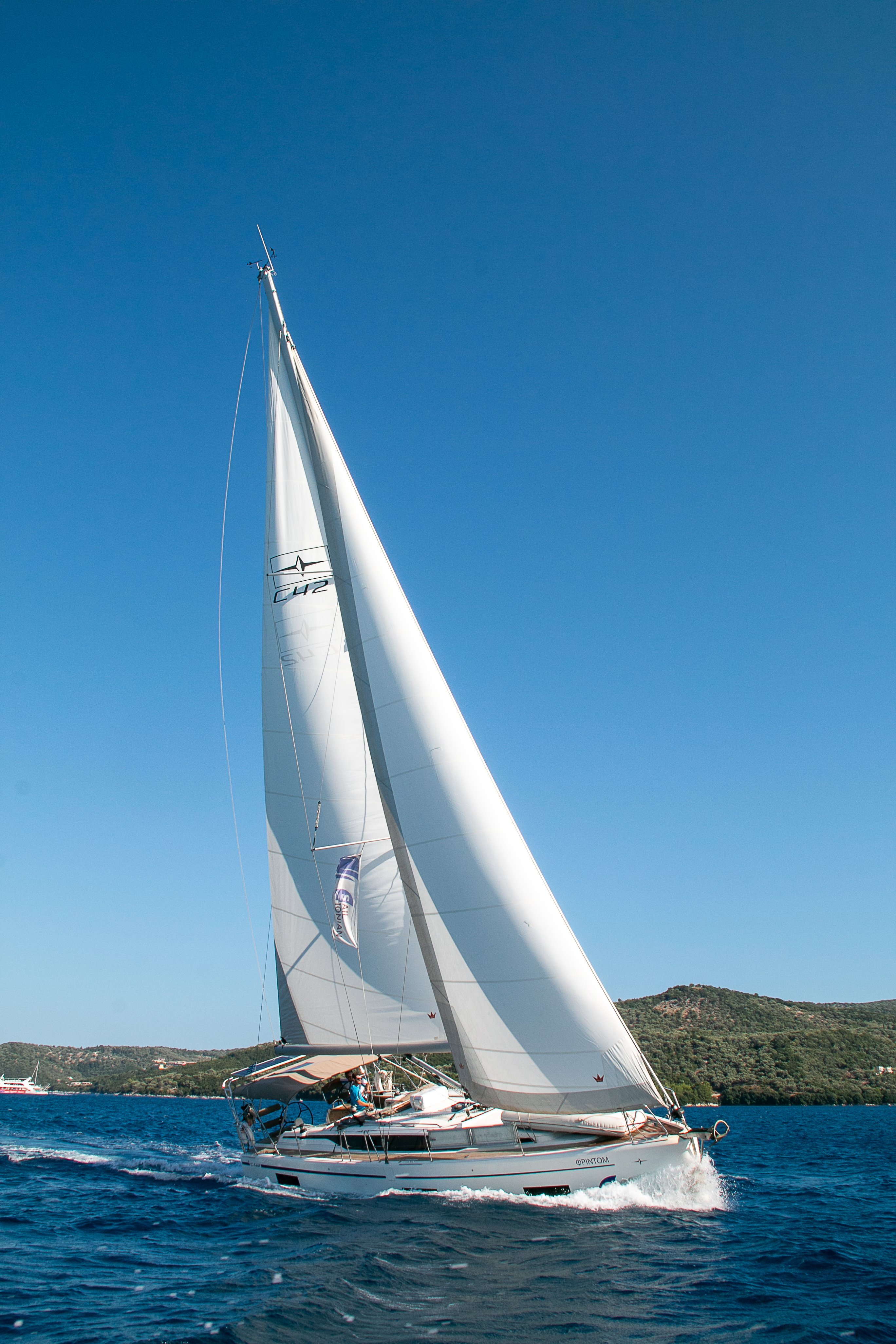 Bavaria C42