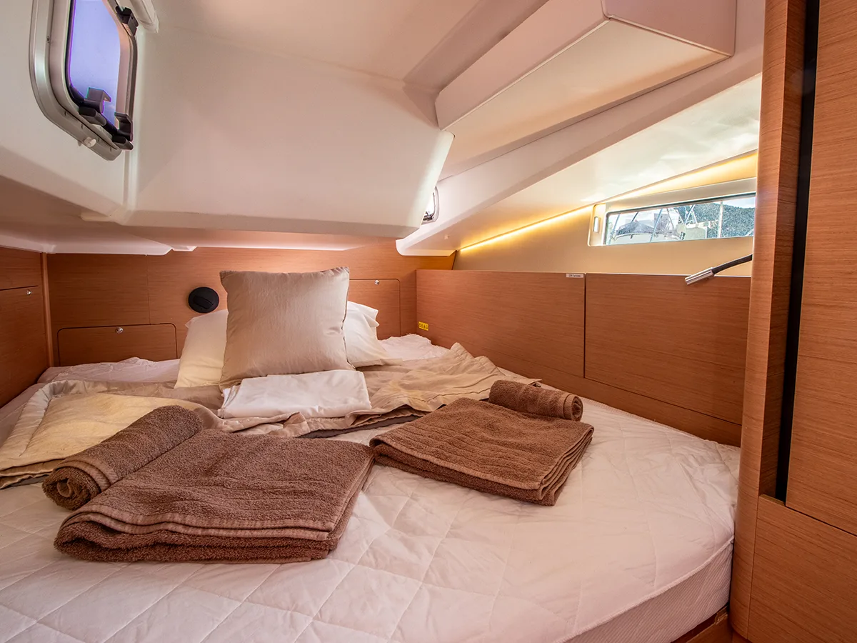 Sun Odyssey 490
