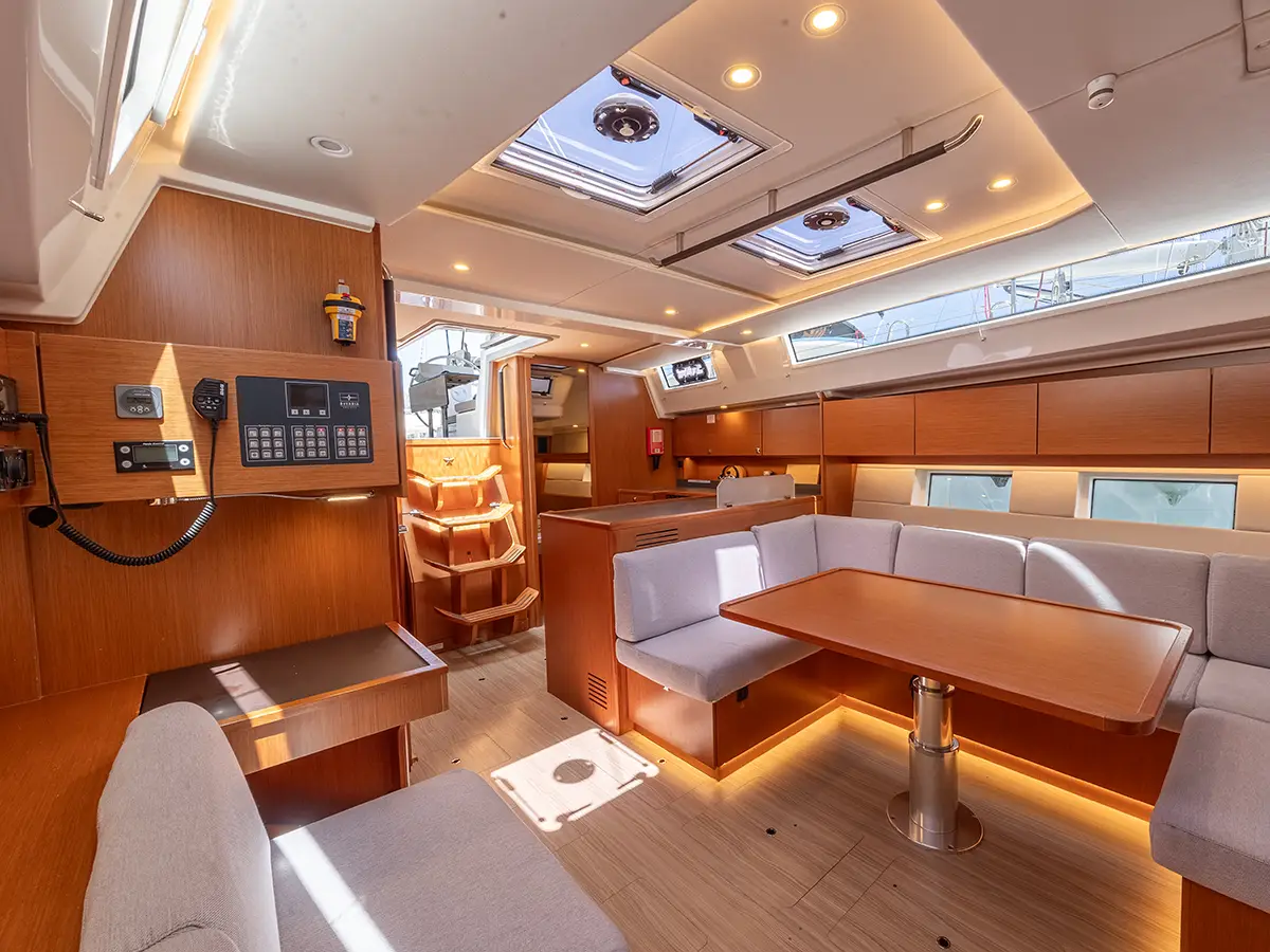 Bavaria C45