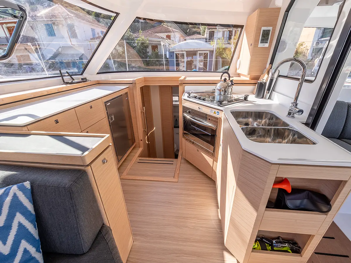 Nautitech Open 40 Catamaran