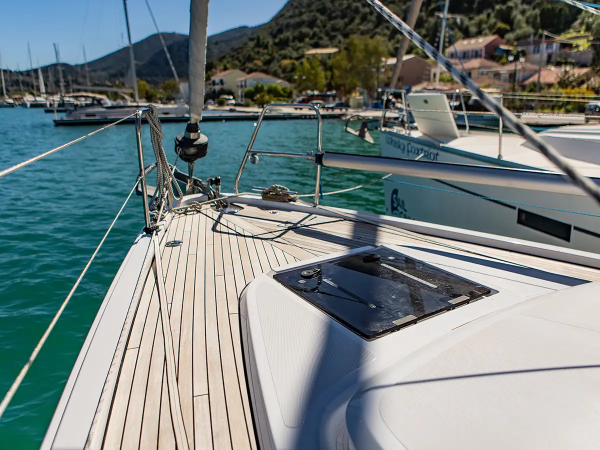 Bavaria C38