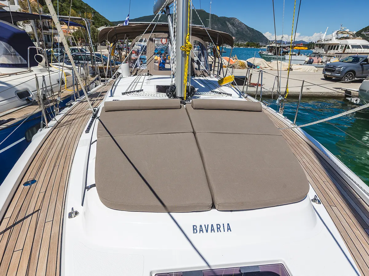 Bavaria C38