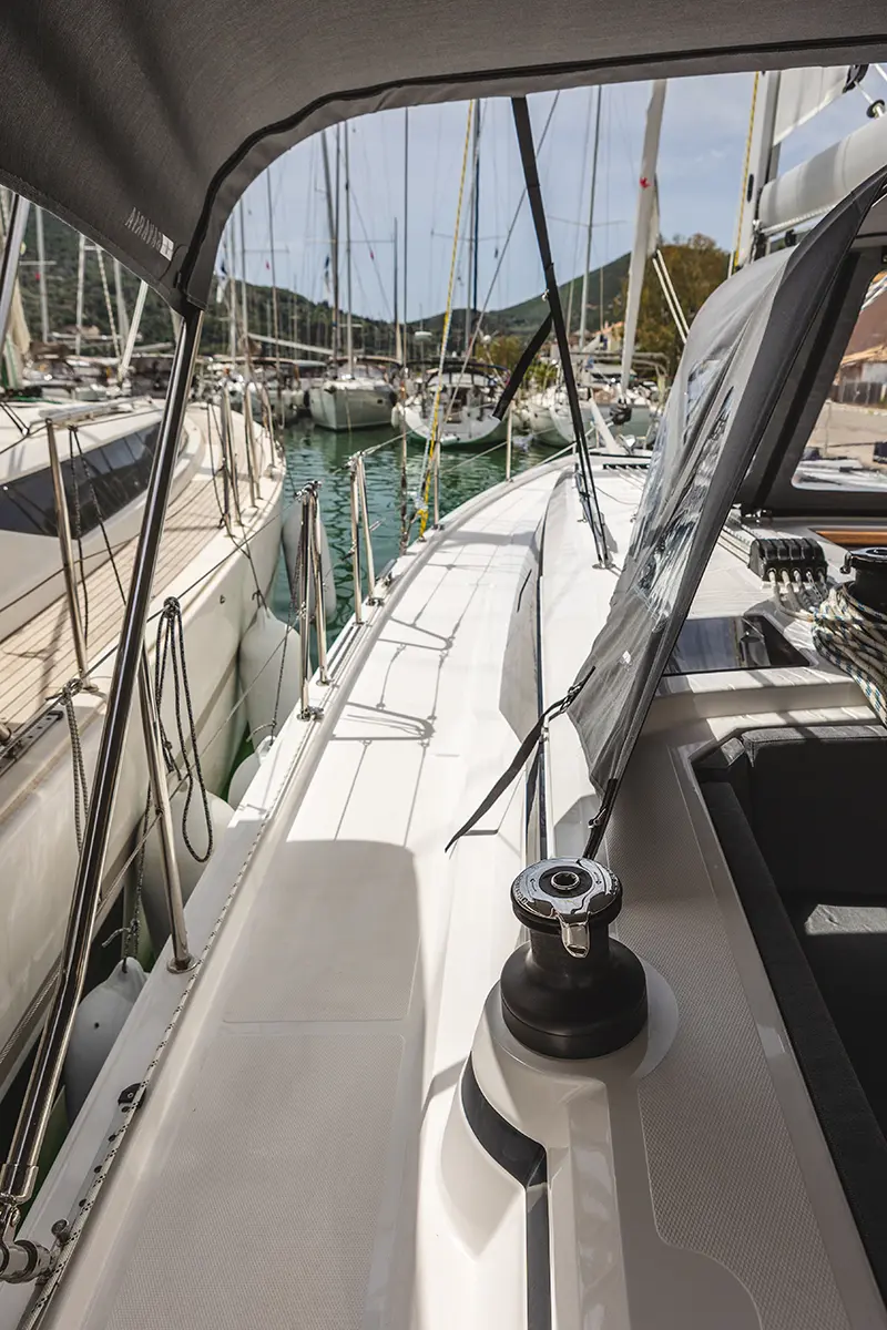 Bavaria C38