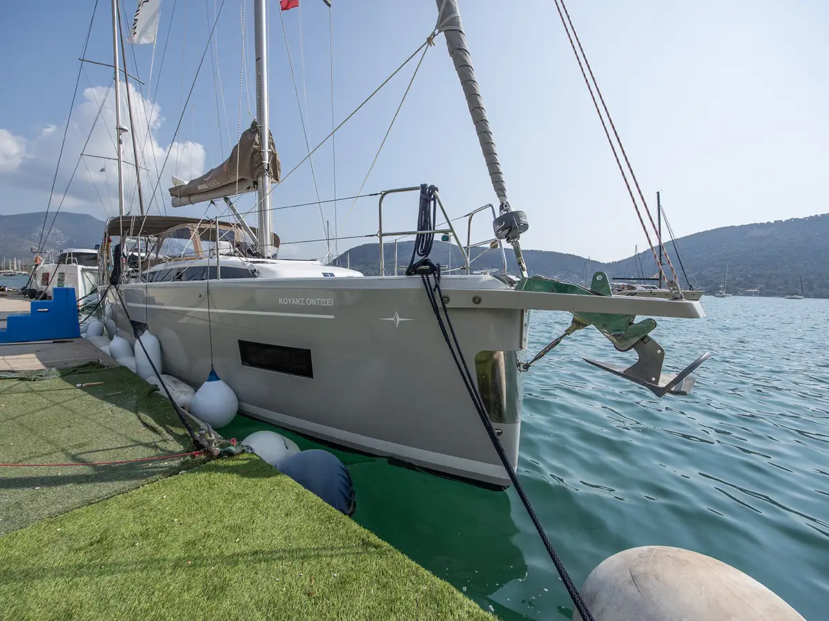 Bavaria C38
