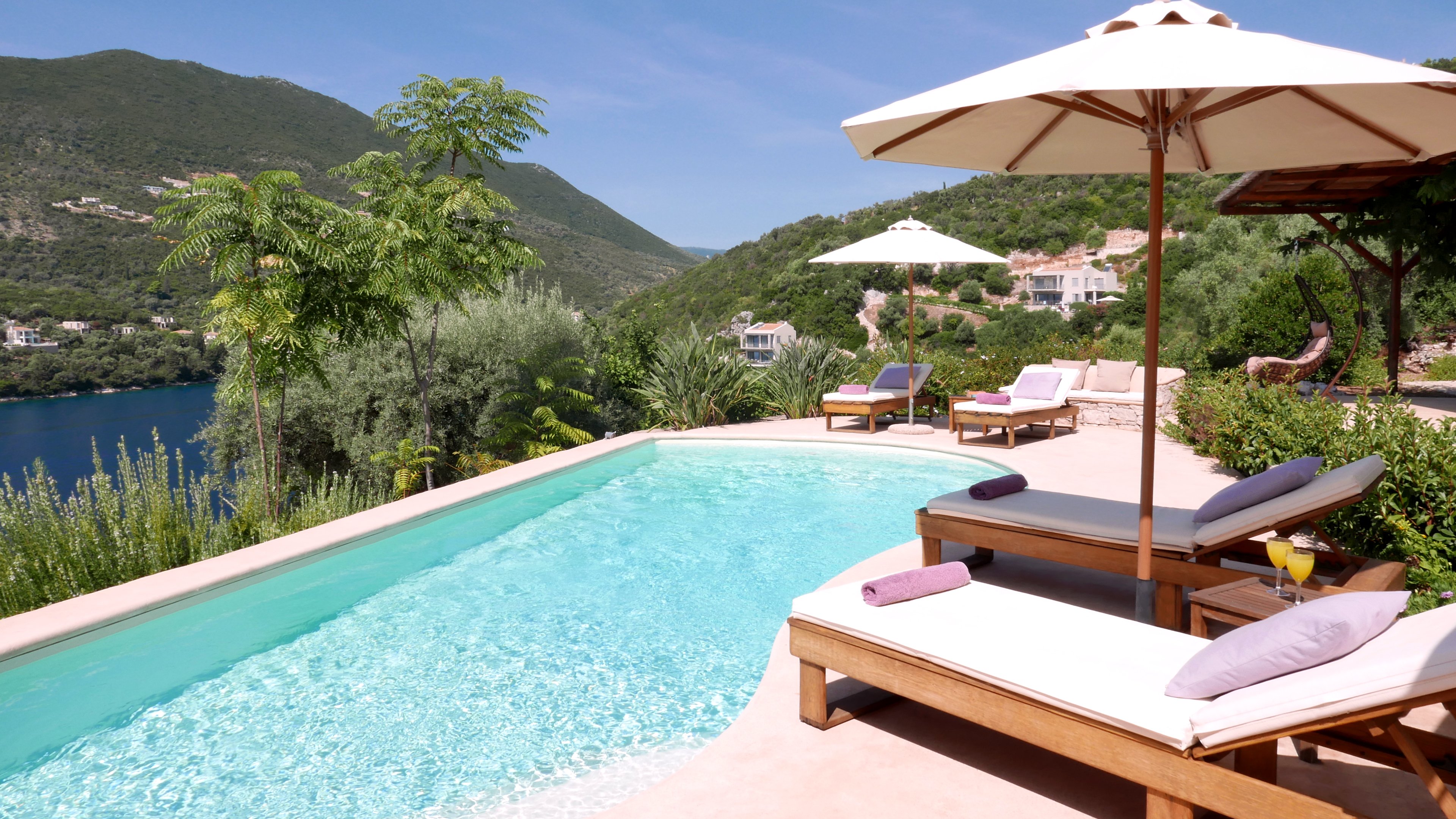 Villa Phos