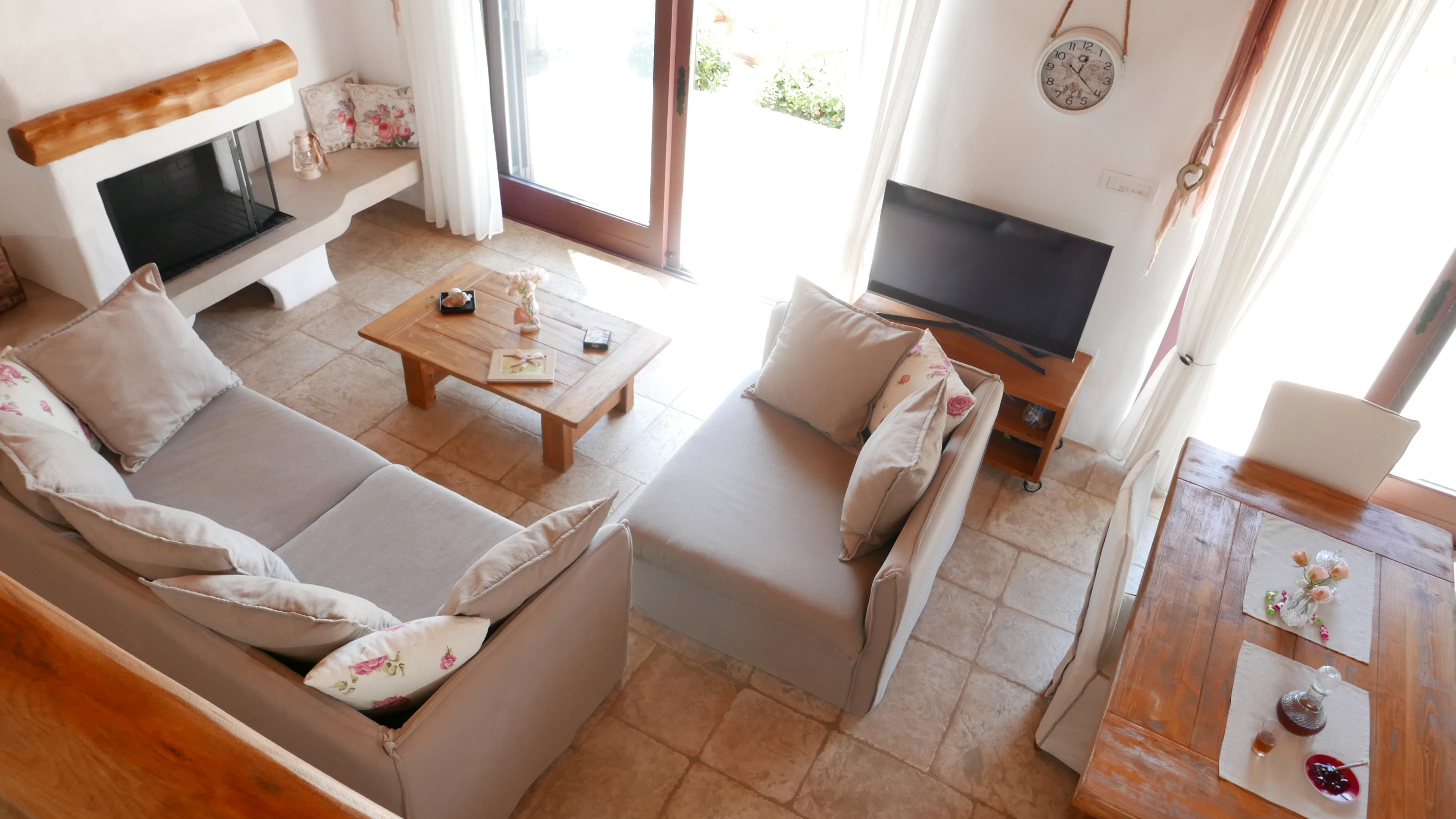 Villa Phos