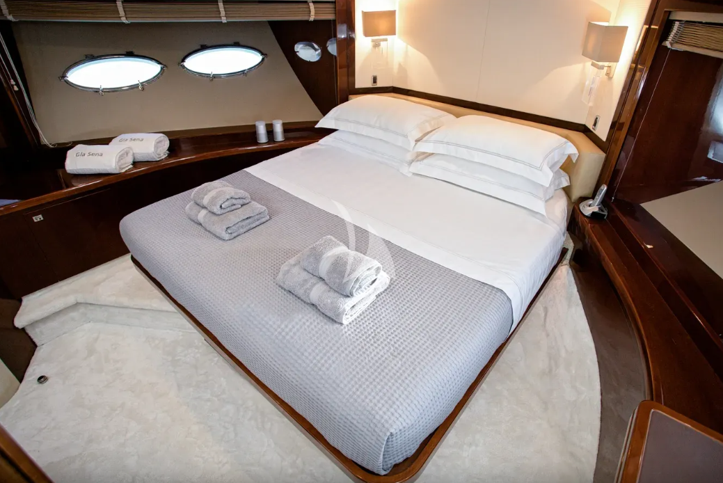 'Gia Sena' Princess 85 Flybridge