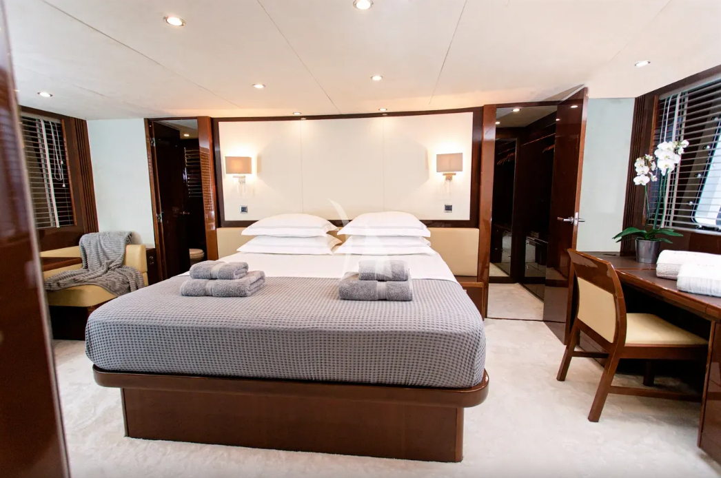 'Gia Sena' Princess 85 Flybridge