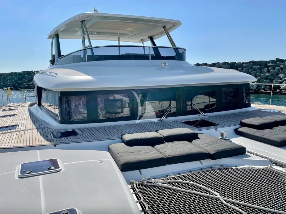 'Pearly Gates' Lagoon 630 Power Catamaran