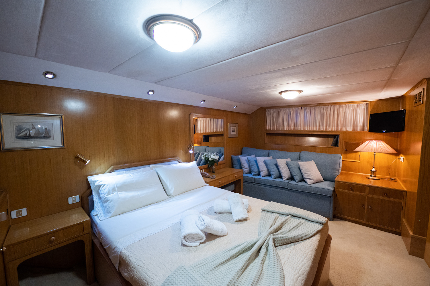 'Elena' Classic luxury motor yacht