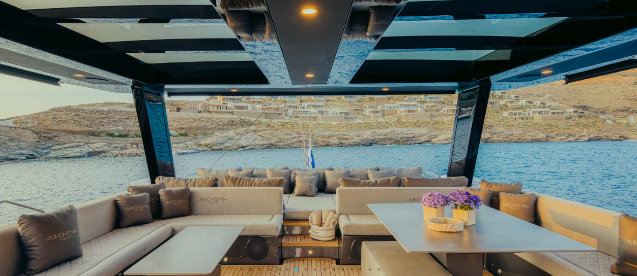 'Honeymoon' Moon Yacht 65 catamaran
